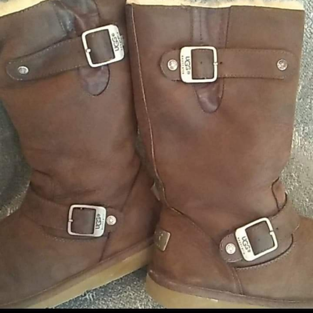Ugg boots😍 - Picture 5 of 7
